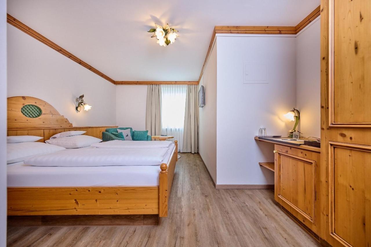 Hotel Am See Neutraubling Luaran gambar