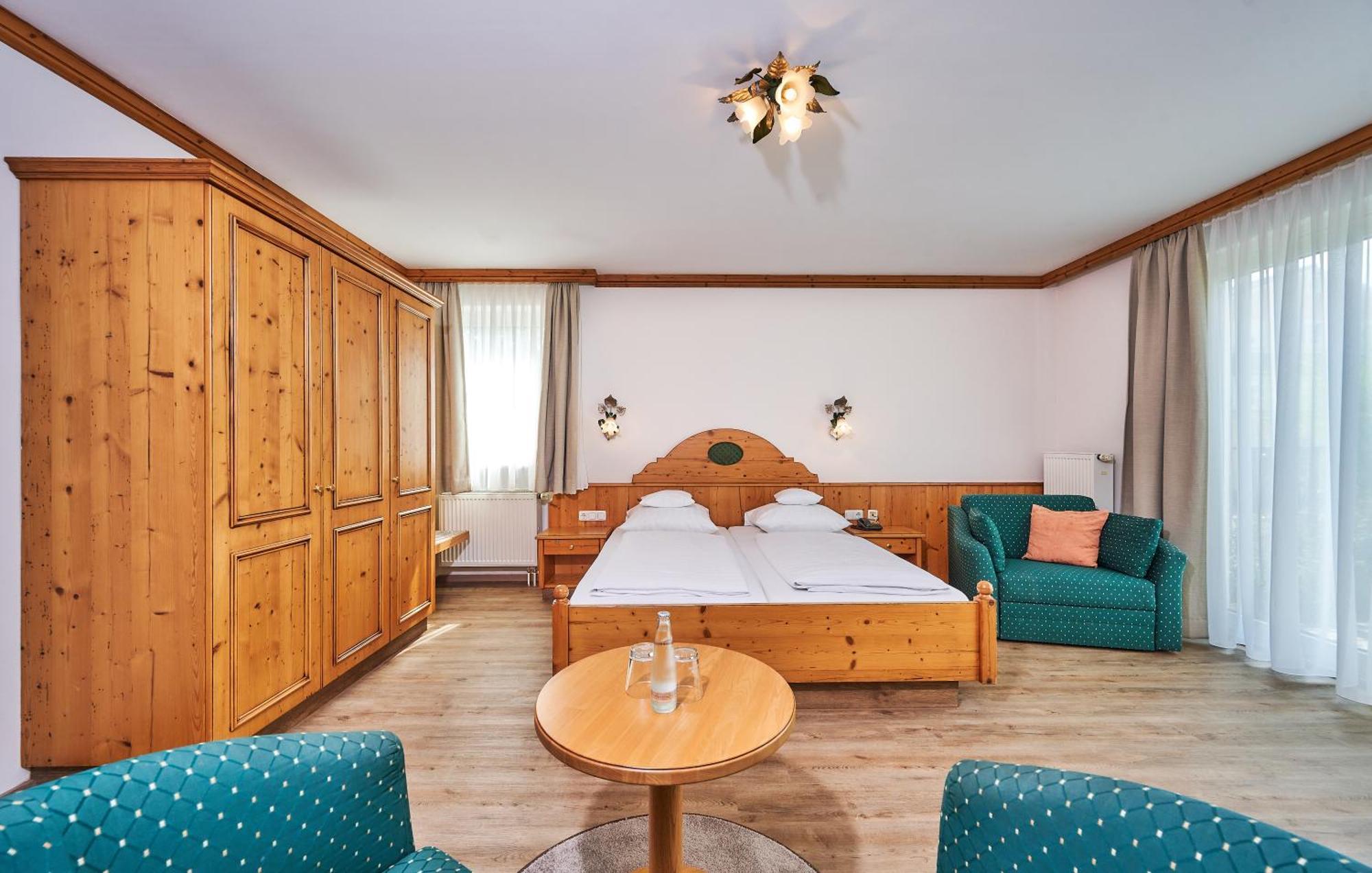 Hotel Am See Neutraubling Bilik gambar