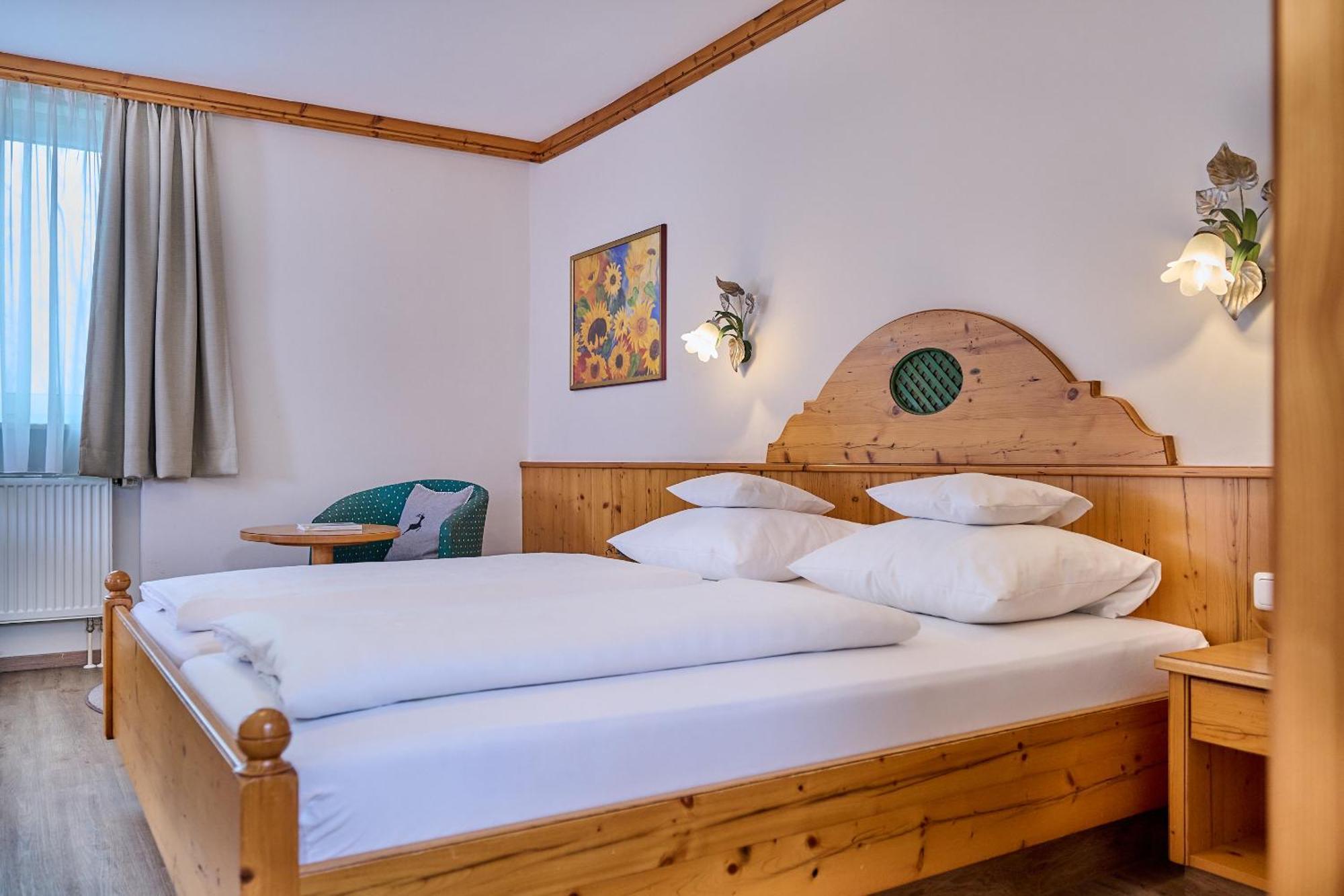 Hotel Am See Neutraubling Bilik gambar