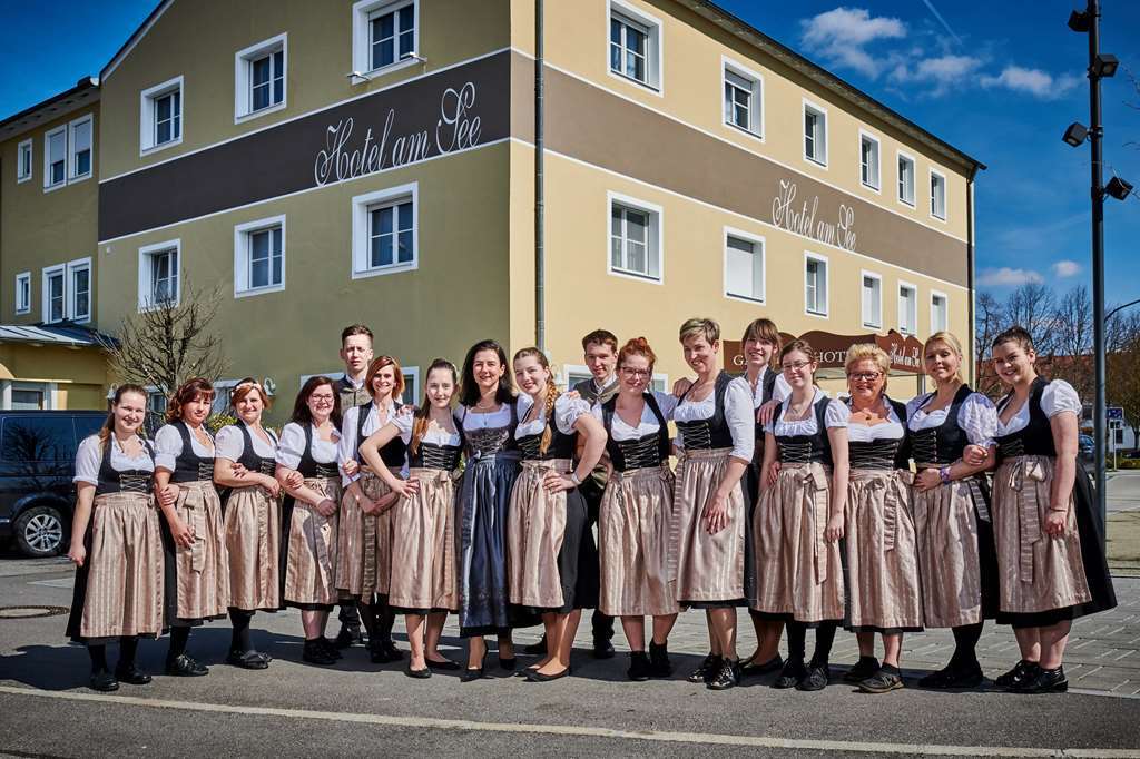 Hotel Am See Neutraubling Luaran gambar